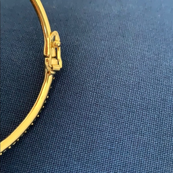 KATE SPADE BOW BANGLE - Picture 7 of 7